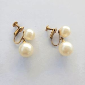 Vintage Pearl Earrings